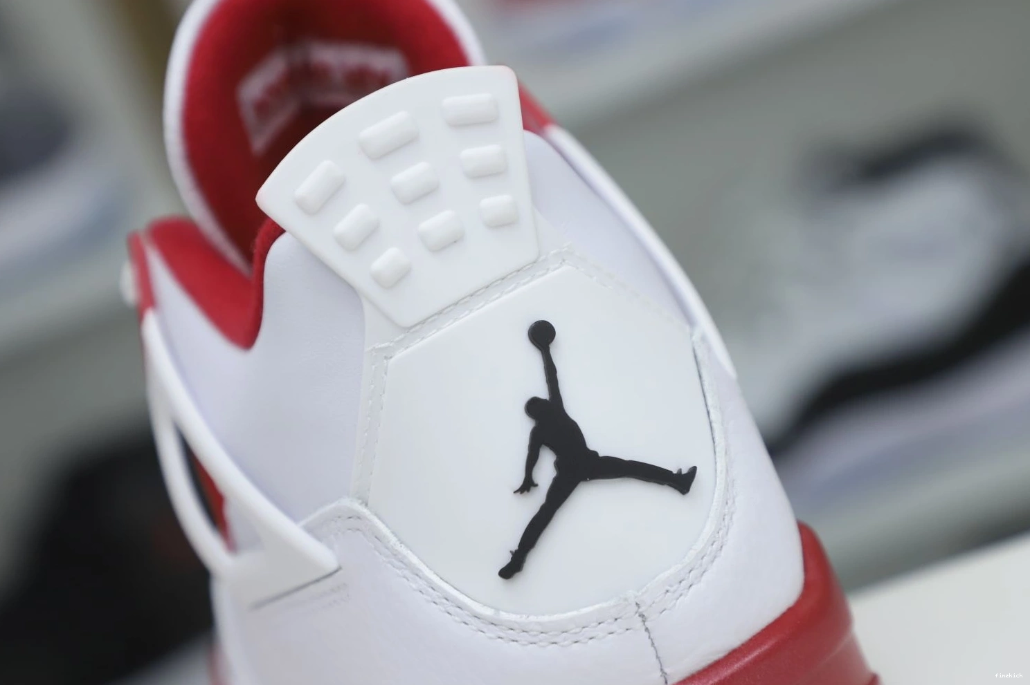 RETRO AIR JORDAN4 89 ALTERNATE 0101
